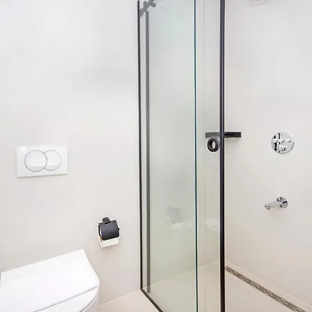 Atlantis Lux With Pool Apartment *