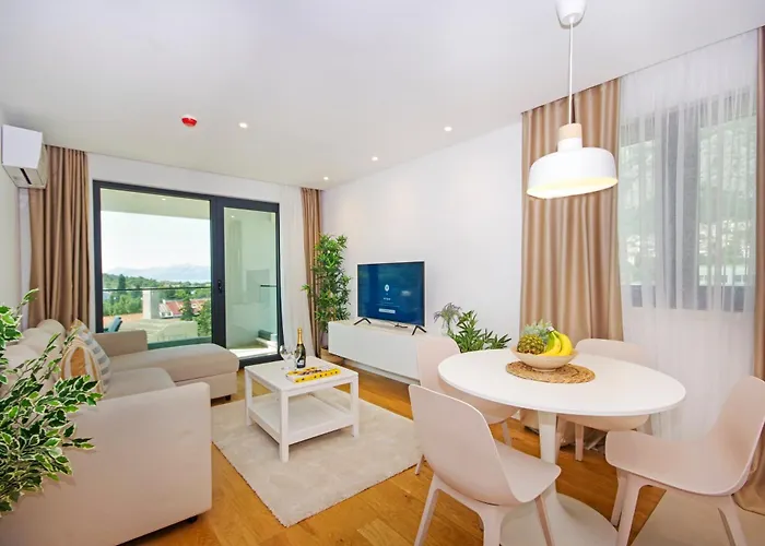 Apartman Atlantis Lux With Pool