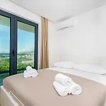 Lägenhet Atlantis Lux With Pool Makarska
