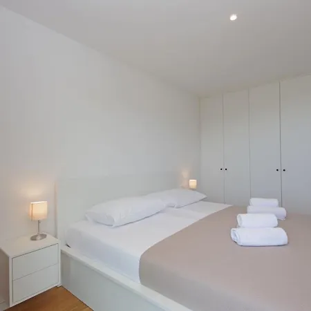 Atlantis Lux With Pool Apartamento