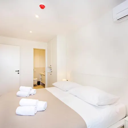 Atlantis Lux With Pool Apartamento *