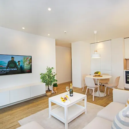 Apartamento Atlantis Lux With Pool *