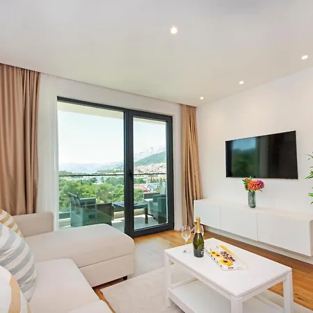 Apartamento Atlantis Lux With Pool