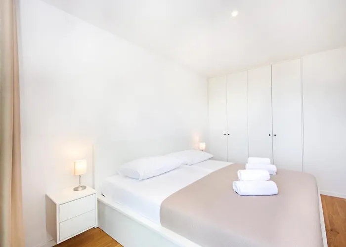 Atlantis Lux With Pool Apartment Makarska