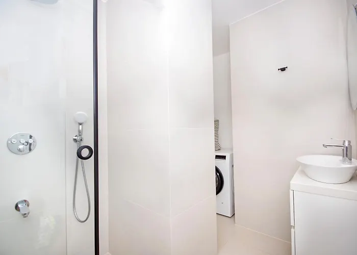 Atlantis Lux With Pool Apartment *