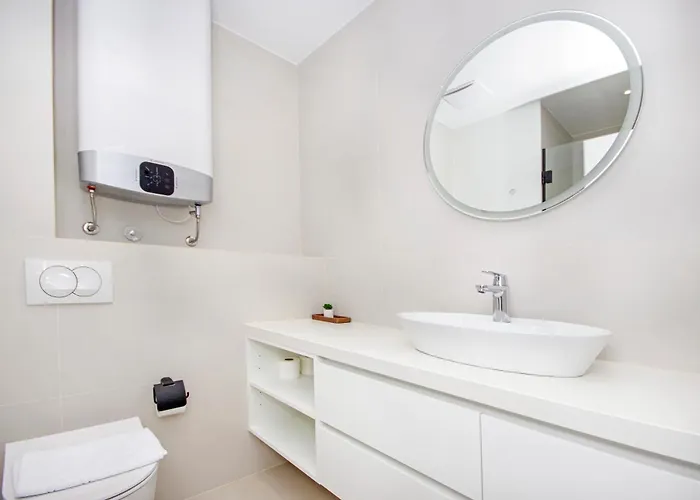 Atlantis Lux With Pool Makarska