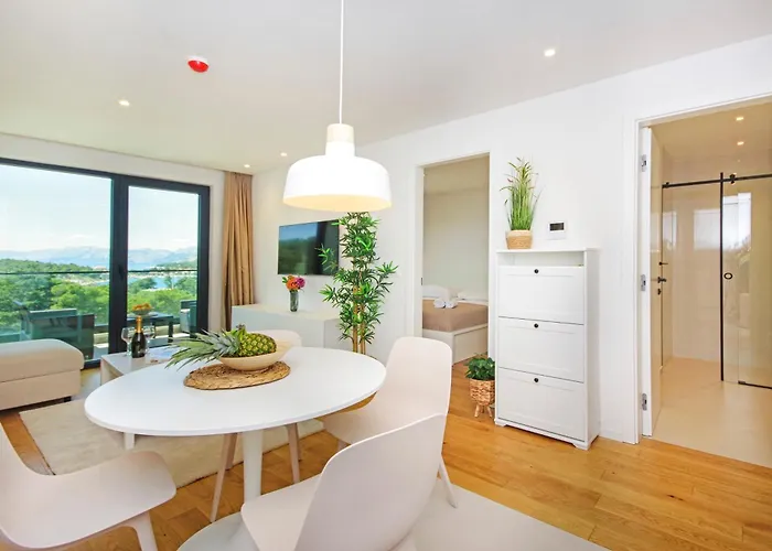 Atlantis Lux With Pool