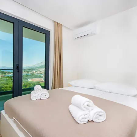 Apartament Atlantis Lux With Pool Makarska