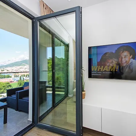 Atlantis Lux With Pool Apartament Makarska