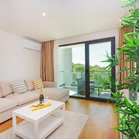 Atlantis Lux With Pool Apartament