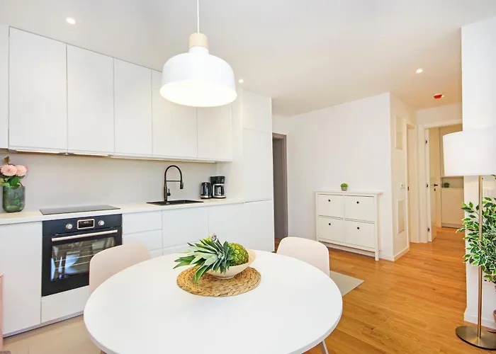 Atlantis Lux With Pool *