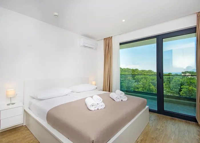 Atlantis Lux With Pool